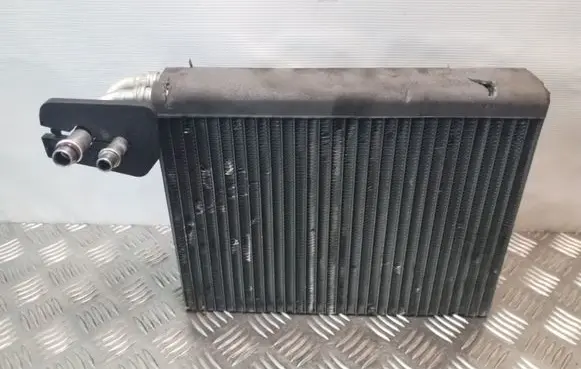 Mercedes-Benz ML W164 Air conditioning (A/C) radiator (interior) 