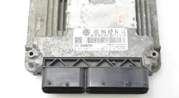 Volkswagen Golf VI Engine control unit/module 03C906027BA