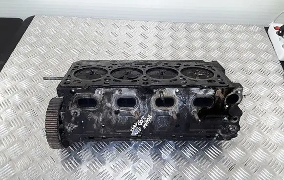 Volkswagen Tiguan Engine head 03L103286A
