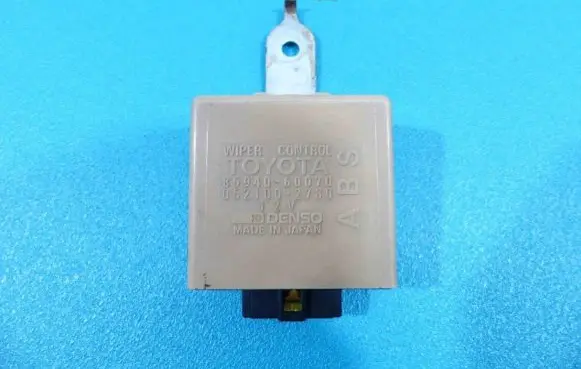 Toyota Land Cruiser (HDJ90) Central body control module 85940-60070 IMPRK876040