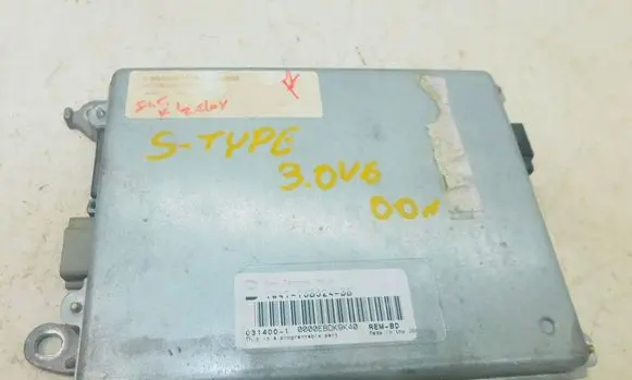Jaguar S-Type Central body control module YW4T-13B524-BB 189020
