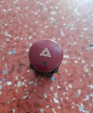 Citroen Berlingo Hazard light switch 9644845777