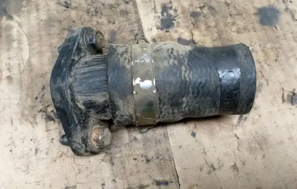 Nissan Almera Tino Other engine bay part