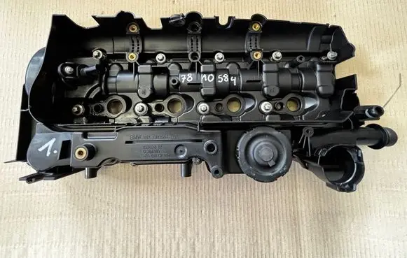 BMW 3 F30 F35 F31 Rocker cam cover 7810584 15265812 PA66GF35