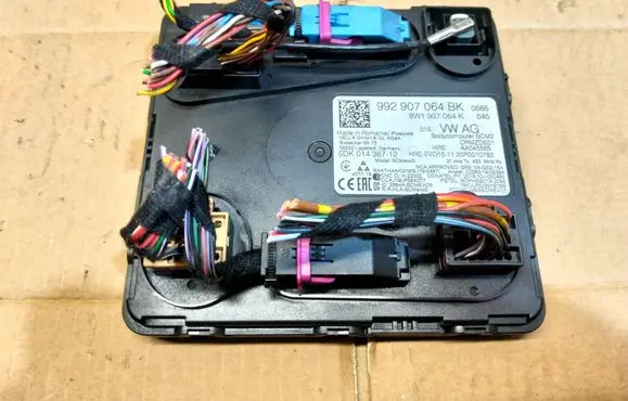 Porsche Taycan 9J1 Other control units/modules 992907064BK 8W1907064K 5DK01436712