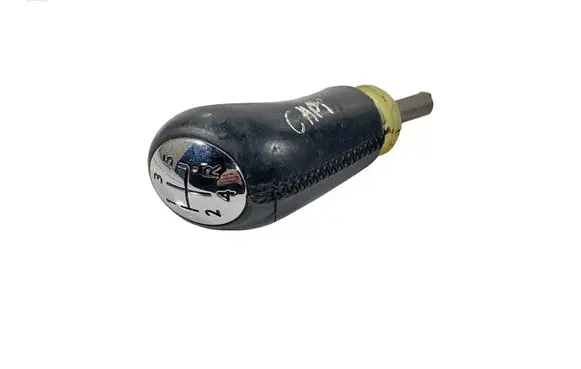 Renault Captur Gear lever shifter trim leather/knob 