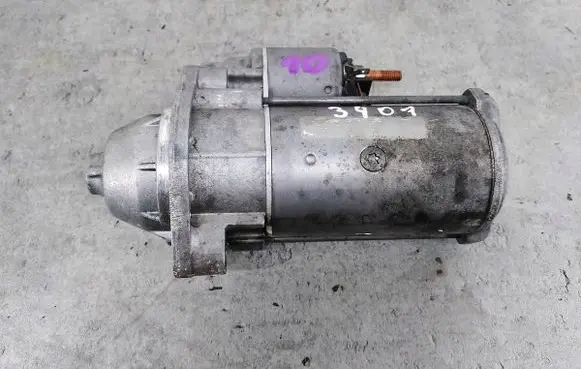 Audi A4 S4 B6 8E 8H Starter motor VALEO