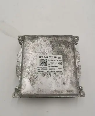 Audi Q3 8U Headlight ballast module Xenon 7PP941572AB 7PP941572A