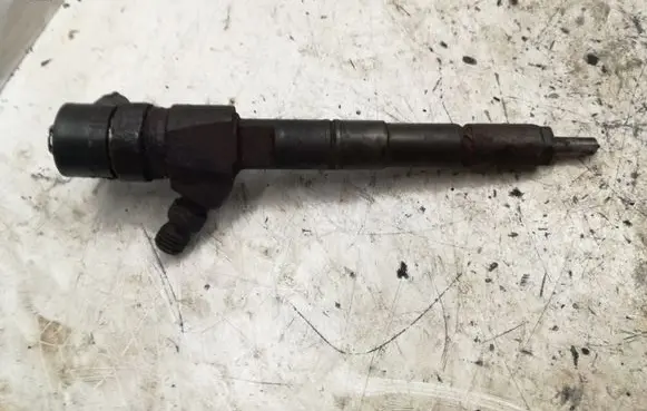 Opel Insignia A Fuel injector 0445110327BIAM8A8AA