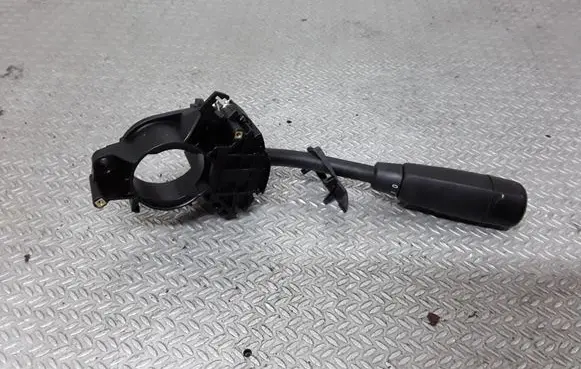 Mercedes-Benz Vaneo W414 Wiper control stalk 1685450110