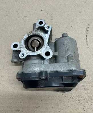 Renault Trafic III (X82) EGR valve HMLGT0871R 147100361R