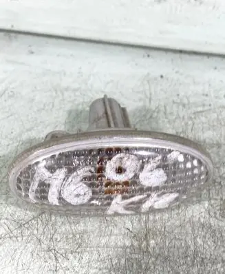 Mazda 6 Front fender indicator light