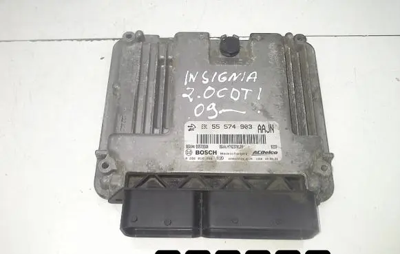 Opel Insignia A Engine control unit/module 55574903 0281016704