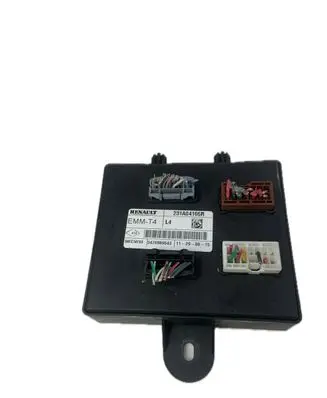 Renault Twingo III Fuse box set 231a04166r EMM-T4