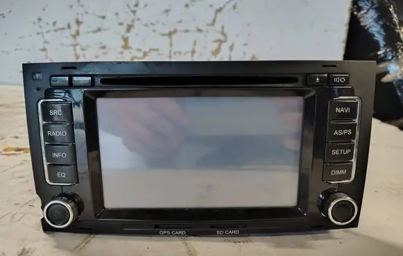Volkswagen Touareg I Radio/CD/DVD/GPS head unit