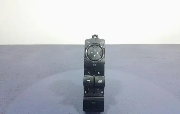 Ford Mustang I Electric window control switch FR3T-14540-BEW
