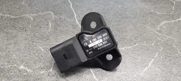 Seat Ibiza IV (6J,6P) Air pressure sensor 03C906051
