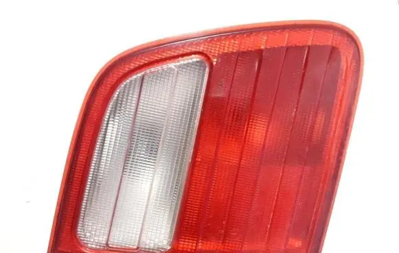 Mercedes-Benz E W210 Tailgate rear/tail lights 2109202364 a2109202364