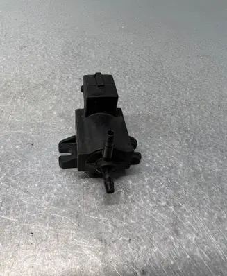 Opel Zafira B Turbo solenoid valve 8972882491