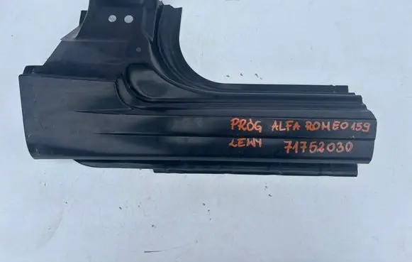 Alfa Romeo 159 Other sill/pillar trim element 71752030