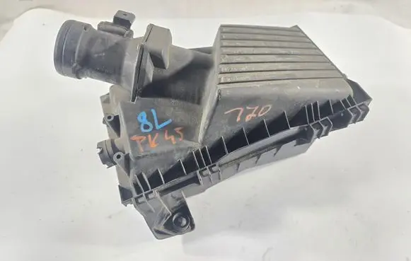Audi A3 S3 8L Air filter box 1J0129620