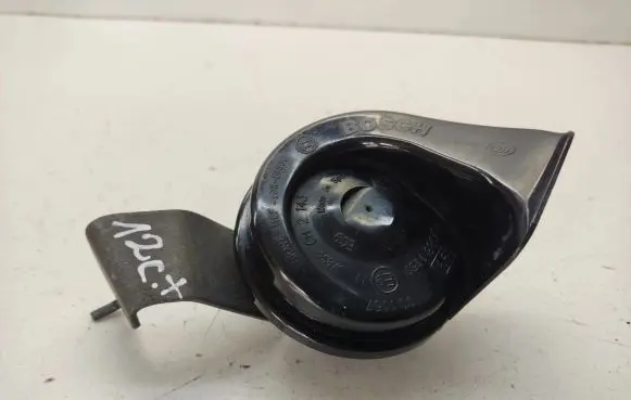Chrysler 300 - 300C Horn signal A046466