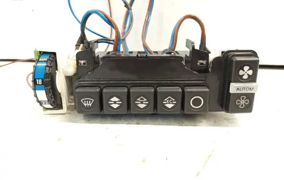 Mercedes-Benz S W126 Climate control unit 1268300285 A1268300285