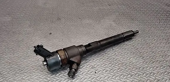KIA Carens II Fuel injector 3380027400 0445110258