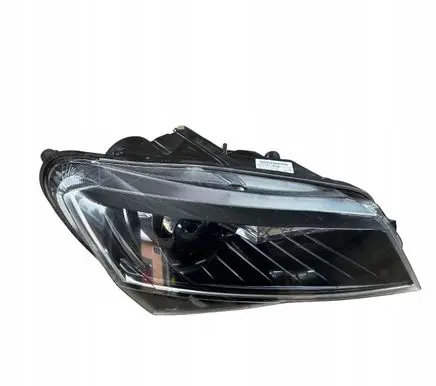 Skoda Superb B8 (3V) Headlight/headlamp