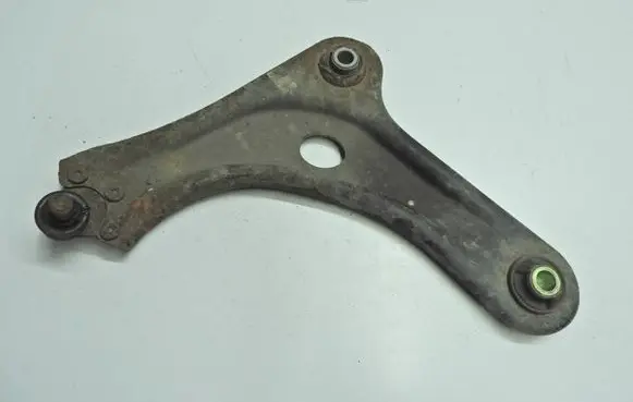 Citroen DS3 Front control arm