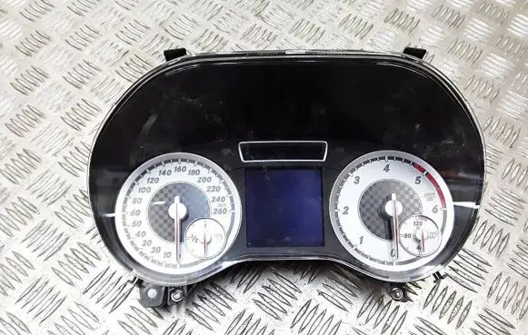 Mercedes-Benz A W176 Speedometer (instrument cluster) A1769009002 0263700194
