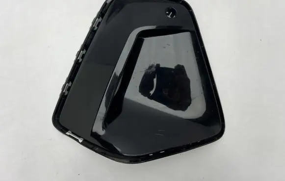 BMW 5 G60 Front bumper lower grill 8084690