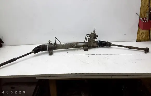 Toyota Corolla Verso E121 Steering rack ENAC46000