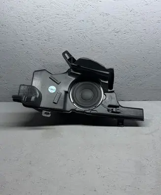 Audi A5 Subwoofer speaker 8W7035382C