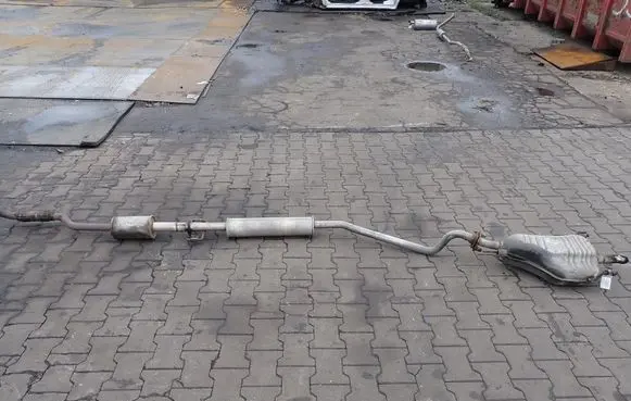 Muffler/silencer