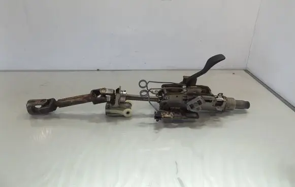 Volkswagen Polo IV 9N3 Steering wheel axle