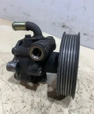 Volkswagen Golf IV Power steering pump pulley 038145255b