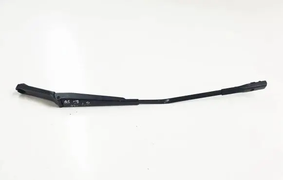 Audi A6 C7 Front wiper blade arm