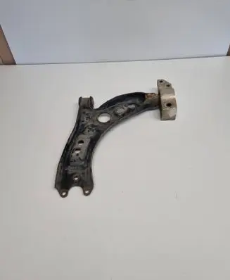 Volkswagen PASSAT B7 Front lower control arm/wishbone