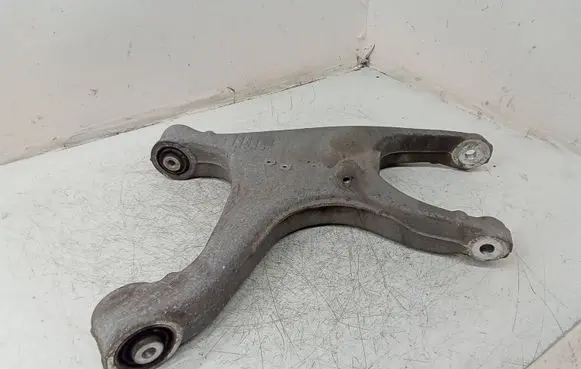 Rear upper control arm/wishbone