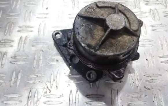 Citroen Berlingo Vacuum pump 72264600 7.22646.00