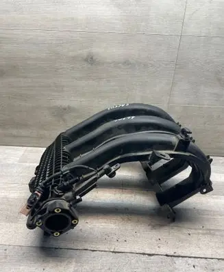 Citroen C4 Cactus Intake manifold 9673063980
