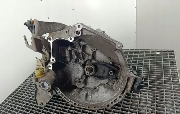 Peugeot 1007 Manual 5 speed gearbox 20CQ08