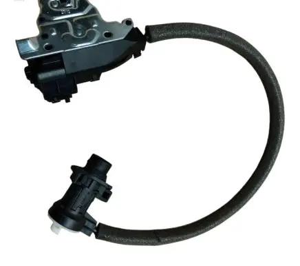 Mercedes-Benz E W212 Tailgate lock latch A2047500135 S100912 15145