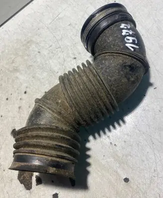 Peugeot 806 Intercooler hose/pipe 972470