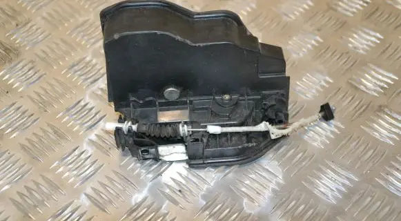 Mini Cooper Countryman R60 Front door lock 1120085 7318423