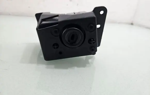 Dodge Grand Caravan Ignition lock P68257921AC