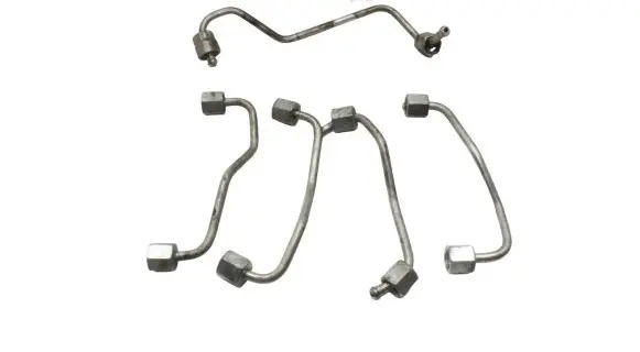 KIA Sorento Fuel injector supply line/pipe 