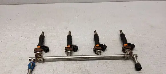 Opel Zafira B Fuel injectors set 