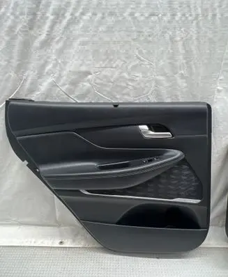 Hyundai Santa Fe Rear door card panel trim